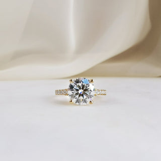 2.50 CT Round Cut Pave Moissanite Engagement Ring