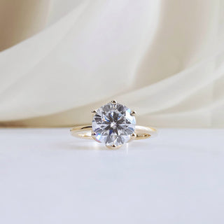2.0 CT Round Cut Solitaire Moissanite Engagement Ring