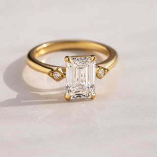 1.0-3.0 CT Emerald CVD Diamond Three Stone Style Engagement Ring