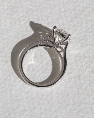 2.0-4.0 CT Round CVD Diamond Cathedral Engagement Ring
