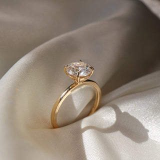 Solitaire Ring with 1.0 CT Round Moissanite - violetjewels