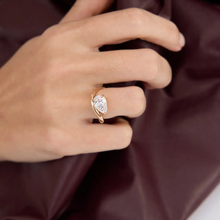 1.0 -3.0 CT Pear Shaped Lab Grown Diamond Unique Style Engagement Ring