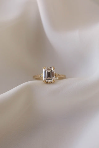 1.75 - 3.50 CT Emerald Diamond Vintage Engagement Ring