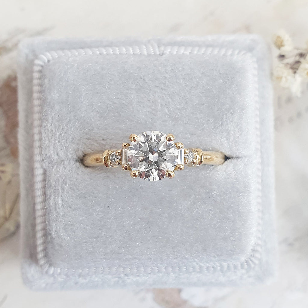 1.0 CT Round Cluster D/VS1 Lab Grown Diamond Engagement Ring - violetjewels