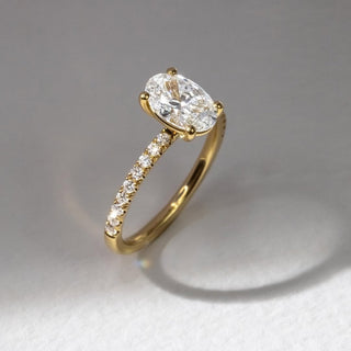 1.2 CT Oval E/VS2 CVD Diamond Pave Style Engagement Ring