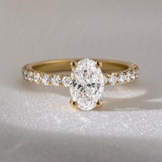 1.2 CT Oval E/VS2 CVD Diamond Pave Style Engagement Ring