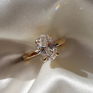 2.50 - 3.50 CT Oval Cut Solitaire Style Moissanite Engagement Ring