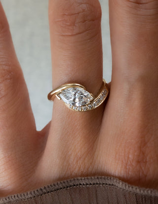 1.0 - 2.0 CT Marquise Cut Lab Grown Diamond Pavé Unique Setting Engagement Ring
