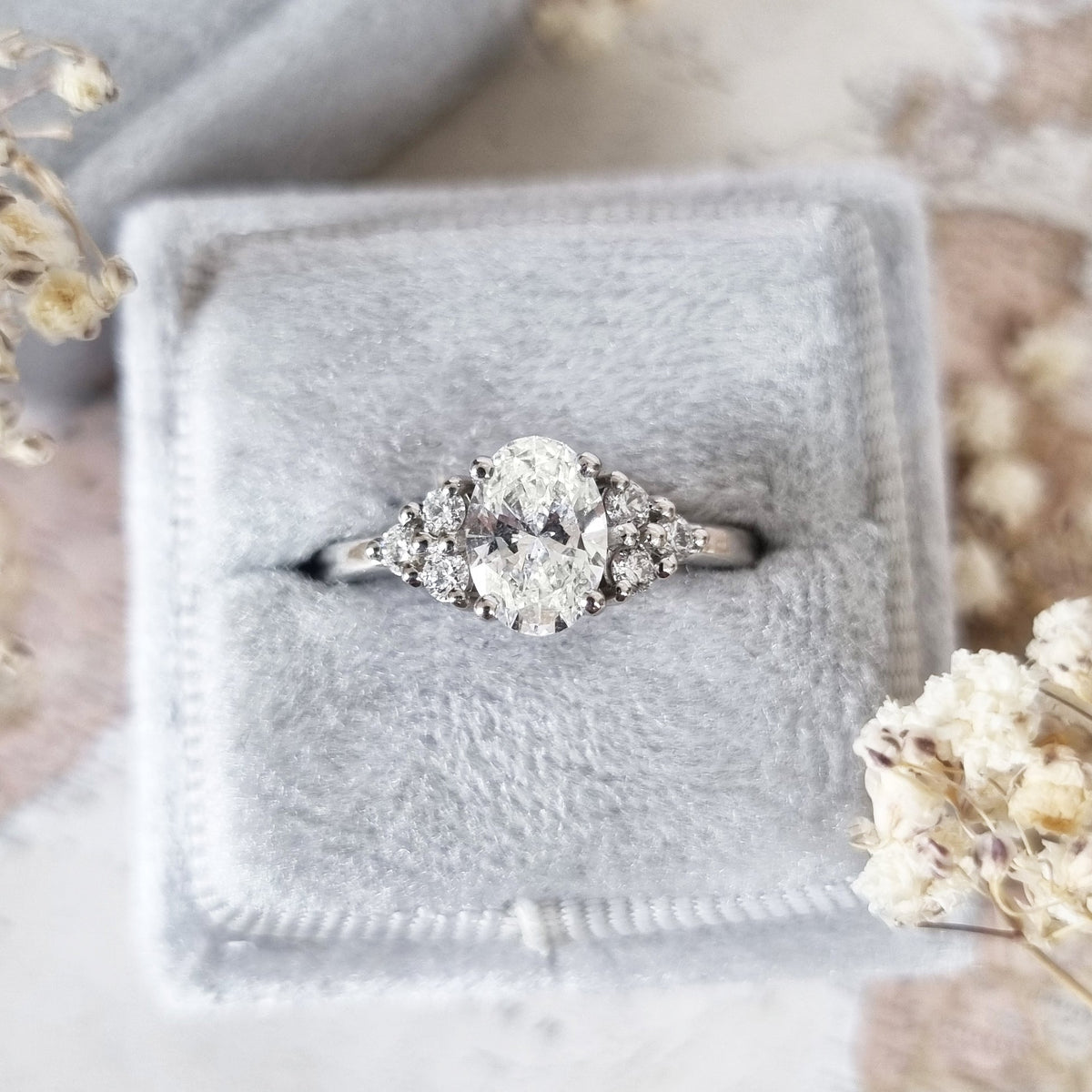 1.20 CT-3.20 CT Oval Cut Cluster F/VS1 Lab Grown Diamond Engagement Ring - violetjewels