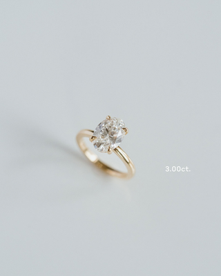 1.0 - 3.0 CT Oval CVD Diamond Solitaire Engagement Ring