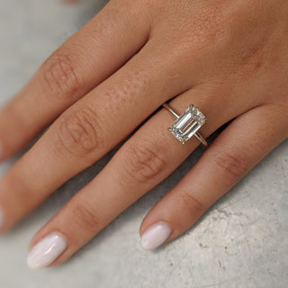 2.6ct Emerald D- VVS2 Diamond Solitaire Engagement Ring - violetjewels