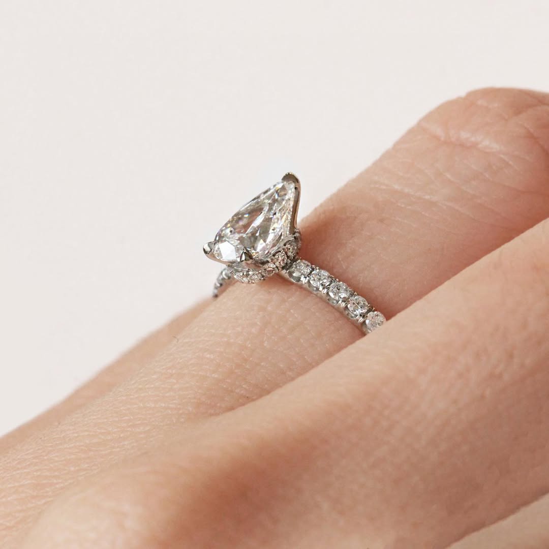 1.0-3.0 CT Pear  Lab Grown Diamond Pave Style Engagement Ring