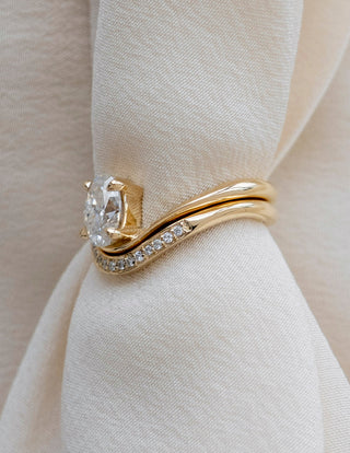 0.50-1.0 CT Oval Cut Lab Grown Diamond Solitaire Bridal Ring Set