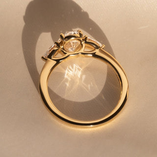 1.30-3.50 CT Oval CVD Diamond Three Stone Style Engagement Ring