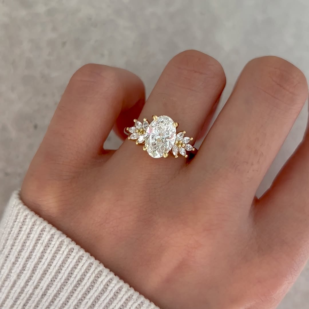 1.0-4.0 CT Oval Lab Grown Diamond Cluster Style Engagement Ring