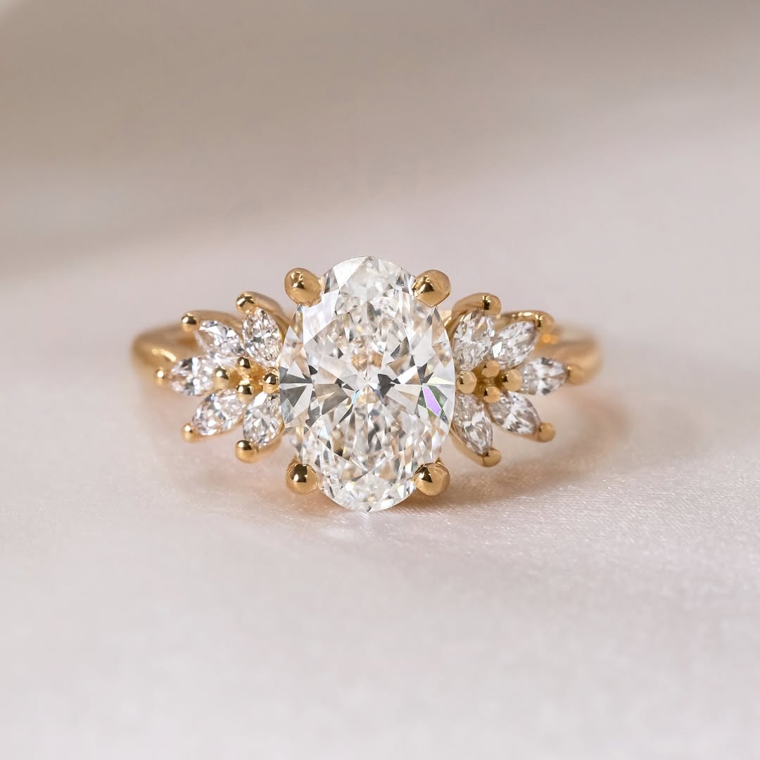 1.0-4.0 CT Oval Lab Grown Diamond Cluster Style Engagement Ring