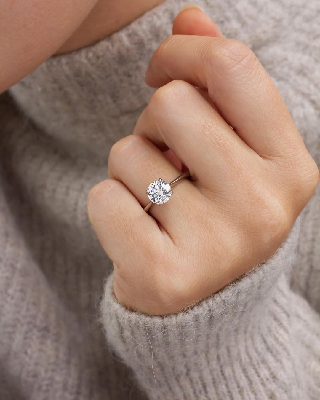1.0-3.0 CT Round Lab Grown Diamond Solitaire Engagement Ring