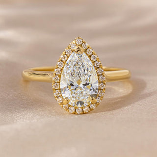 1.5 CT Pear E/VVS2 CVD Diamond Halo Style Engagement Ring