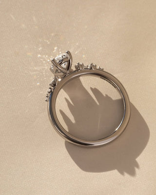 1.0 -3.0 CT Oval CVD Diamond Cluster Style Engagement Ring