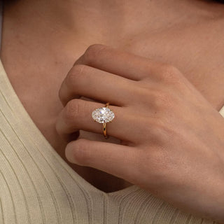 3.30 CT Oval F/VVS2 CVD Diamond Solitaire Style Engagement Ring