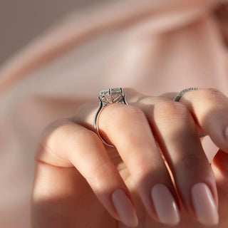 1.0-3.0 CT Emerald Lab Grown Diamond Three stone Engagement Ring