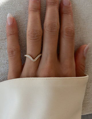 0.50 TCW Round Lab Grown Diamond Curved  Pave Wedding Band