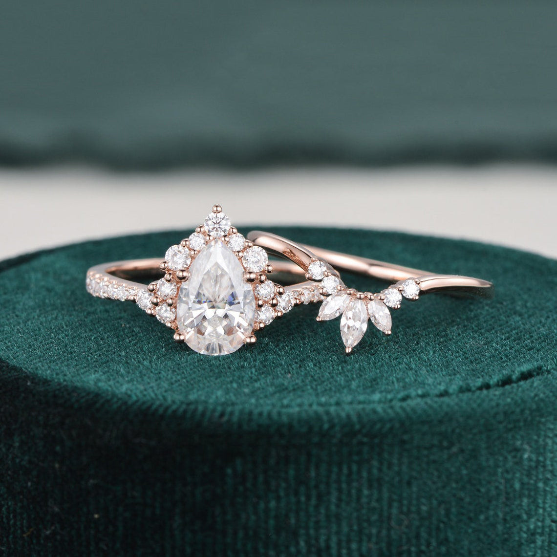 1.50 CT Pear Cut Cluster Moissanite Bridal Ring Set - violetjewels