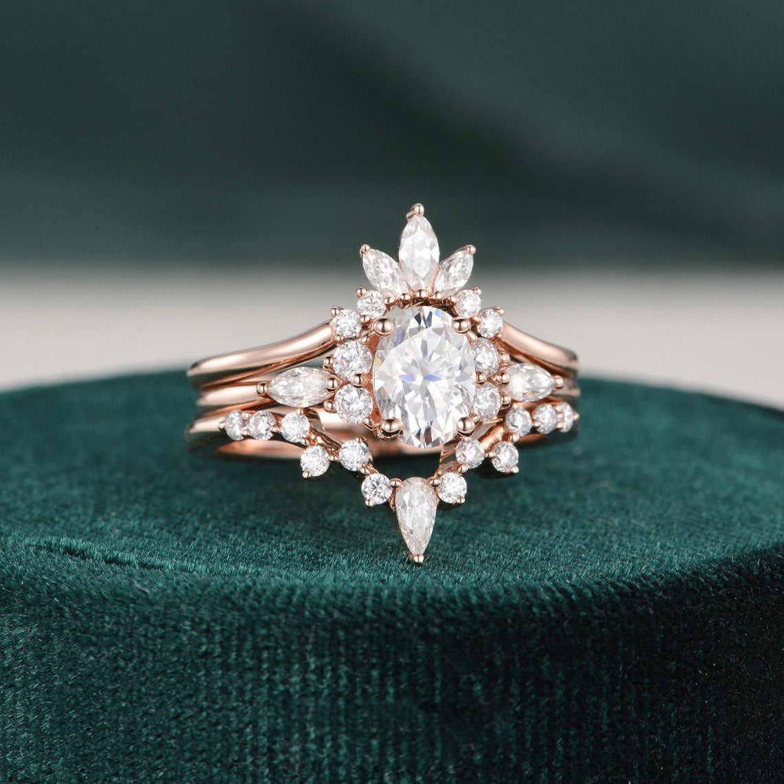 1.0 CT Oval Cut Cluster Halo Moissanite Bridal Ring Set - violetjewels