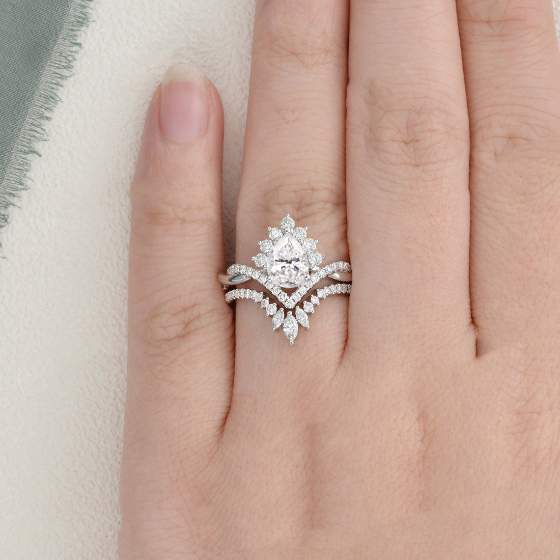 1.50 CT Pear Cut Twisted Art Deco Moissanite Bridal Ring Set - violetjewels