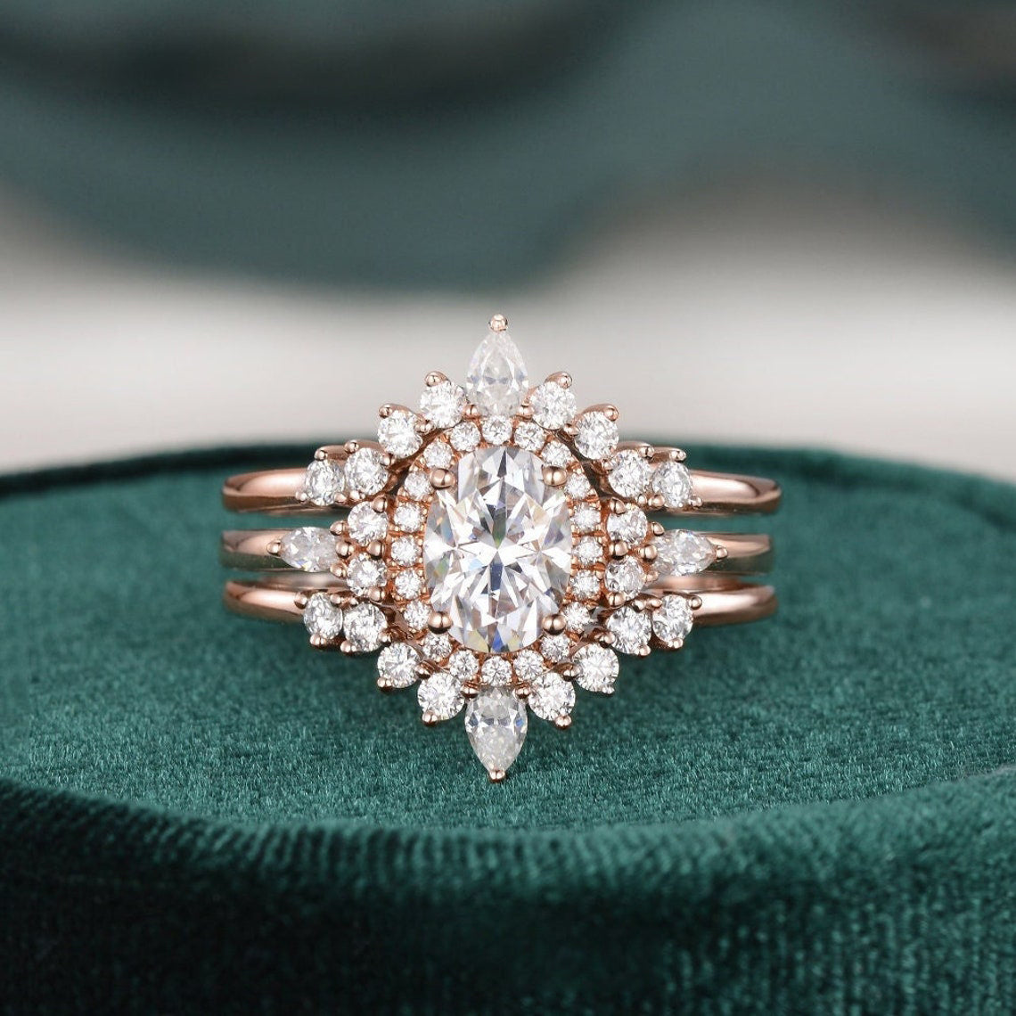 1.0 CT Oval Cut Cluster Halo Moissanite Bridal Ring Set - violetjewels