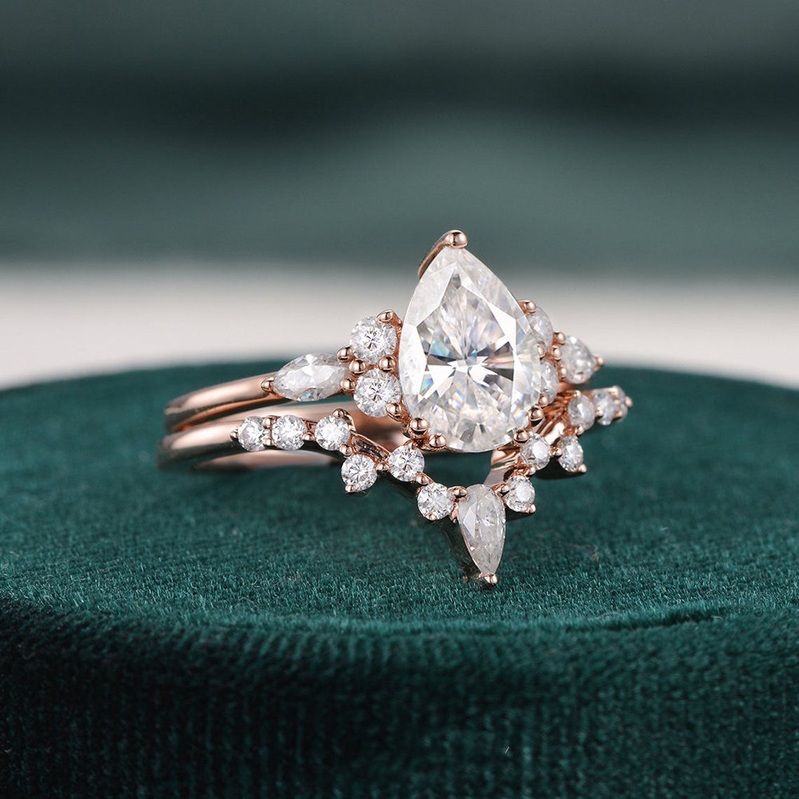 1.50 CT Pear Cut Cluster Moissanite Bridal Ring Set - violetjewels