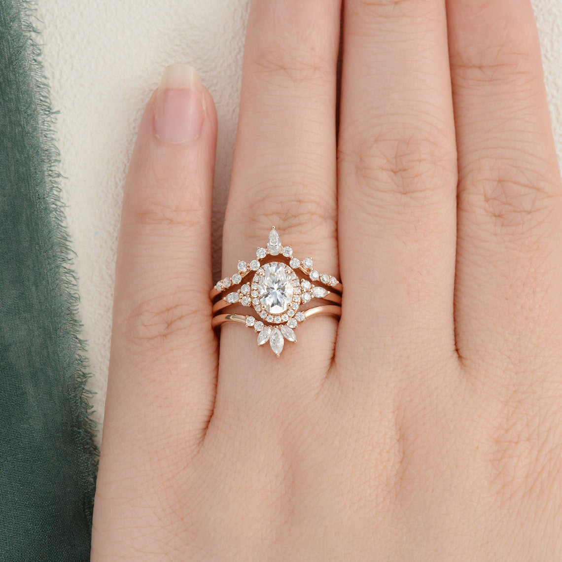 1.0 CT Oval Cut Cluster Halo Moissanite Bridal Ring Set - violetjewels