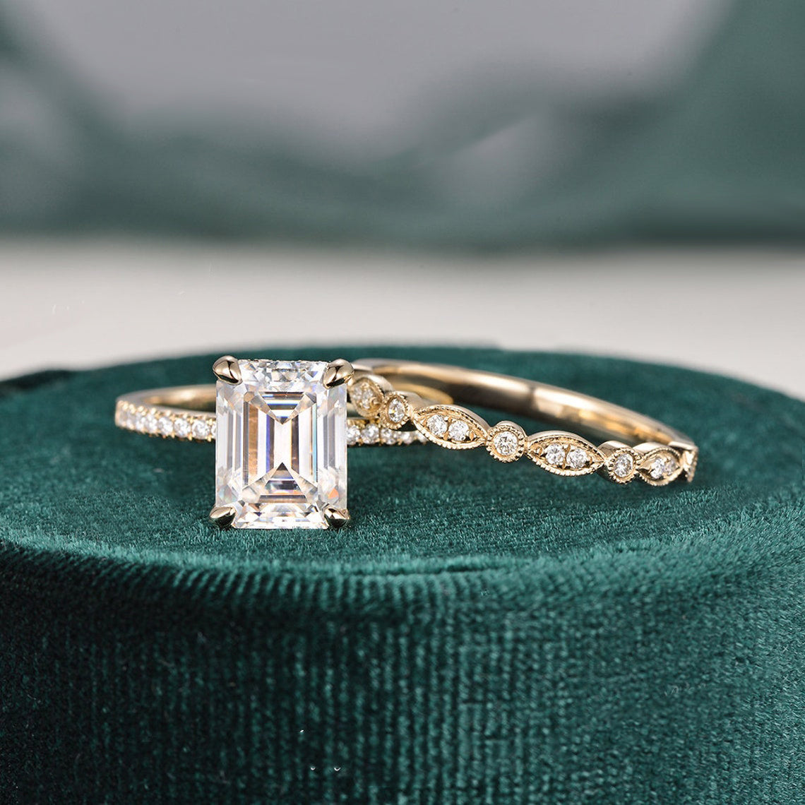 2.50 CT Emerald Cut Solitaire Style Moissanite Bridal Ring Set - violetjewels
