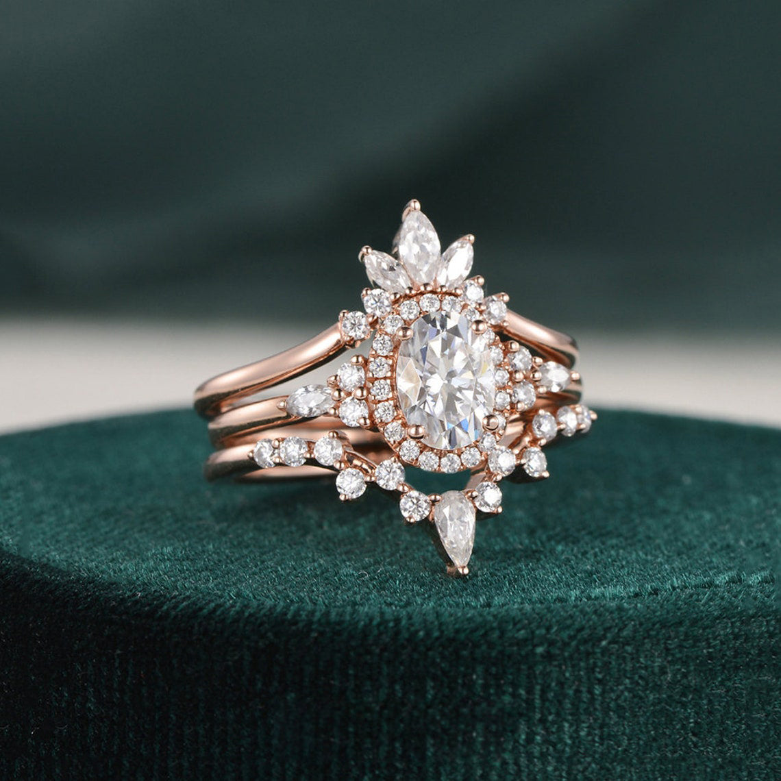 1.0 CT Oval Cut Cluster Halo Moissanite Bridal Ring Set - violetjewels