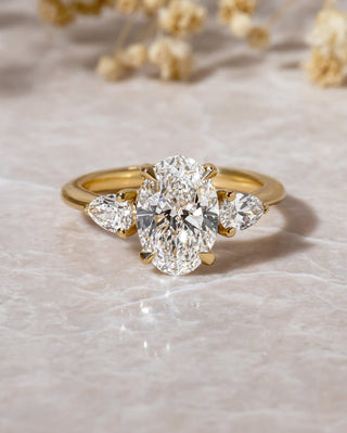2.0 - 4.0 CT Oval CVD Diamond Three Stone Style Engagement Ring