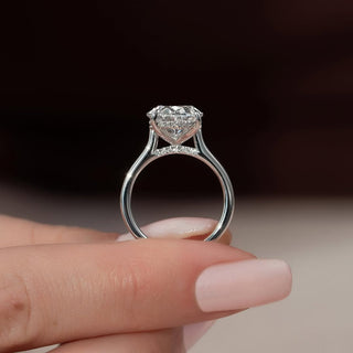3.5-5.5 CT Oval CVD Diamond Hidden Halo Setting Engagement Ring