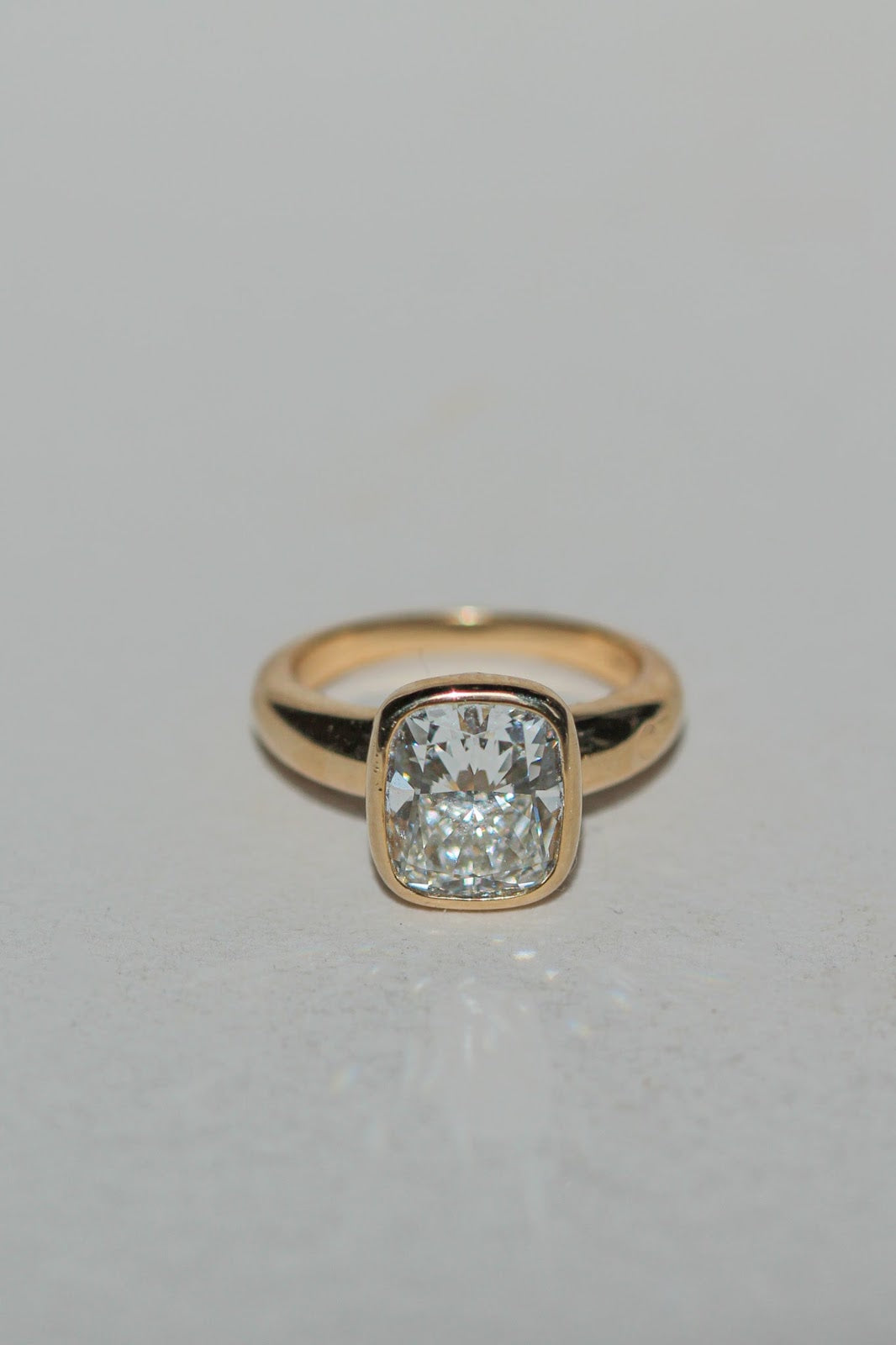 Cushion Diamond Gleam Bezel Chunky Engagement Ring