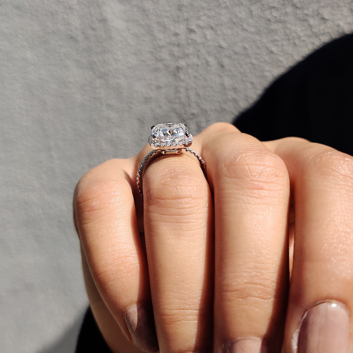 Cushion Diamond Illume Halo Pavé Engagement Ring