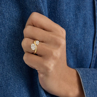 1.55 - 3.55 CT Oval Cut Lab Grown Diamond Unique Style Engagement Ring
