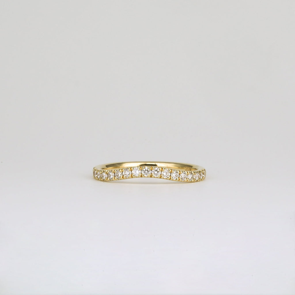 0.33 TCW Round Lab Grown Diamond Curved Wedding Band