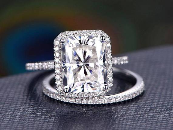3.0 CT Radiant Cut Halo Style Moissanite Bridal Ring Set - violetjewels
