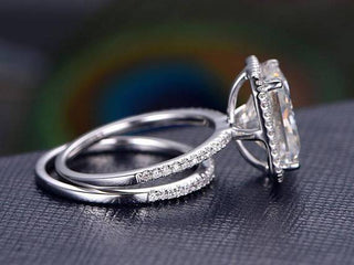 3.0 CT Radiant Cut Halo Style Moissanite Bridal Ring Set - violetjewels