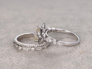 1.0 CT Cushion Floral Style Moissanite Bridal Ring Set - violetjewels