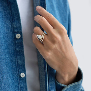 1.80-3.50  CT Pear Shaped Lab Grown Diamond Unique Engagement Ring