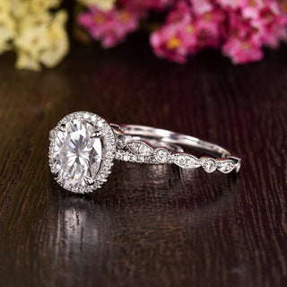 1.50 CT Oval Cut Halo Moissanite Bridal Ring Set - violetjewels