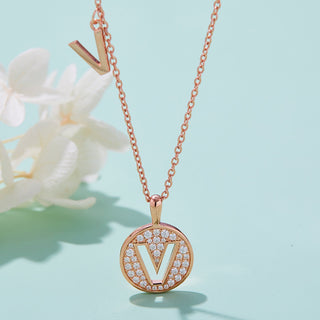 Customized "V" Letter Moissanite Diamond Necklace - violetjewels