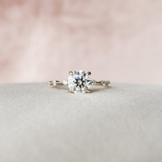 2.0 CT Round Dainty Pave Moissanite Engagement Ring - violetjewels