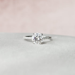 2.0 CT Round Cut Pave Setting Moissanite Engagement Ring - violetjewels