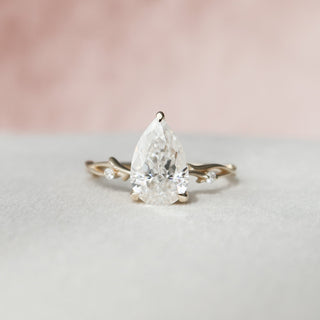 2.0 CT Pear Cut Twig Pave Style Moissanite Engagement Ring - violetjewels