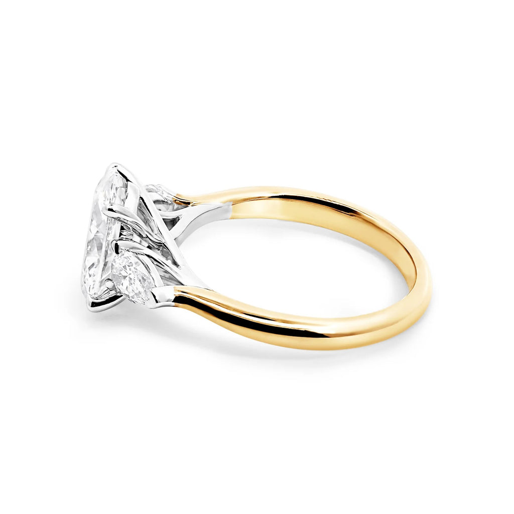 1.0-3.0 CT Oval Lab Grown  Diamond Three Stone Engagement Ring